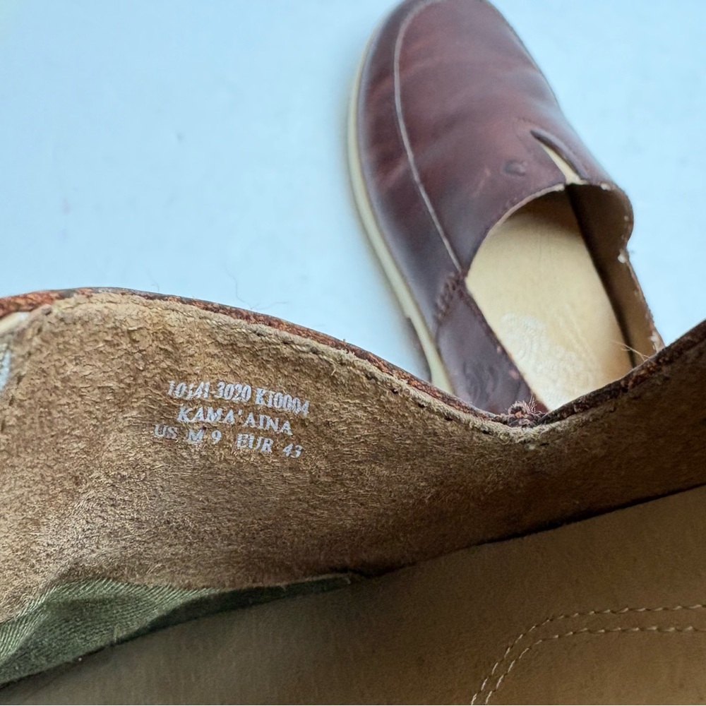 Olukai Kama’aina Men’s Slip on Loafers Brown Leather Tooled Size 9 - Picture 11 of 11